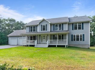 14 Sophia Ln, Wilton, NH 03086