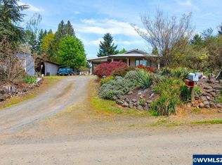 17 Forest View Ln, Falls City, OR 97344