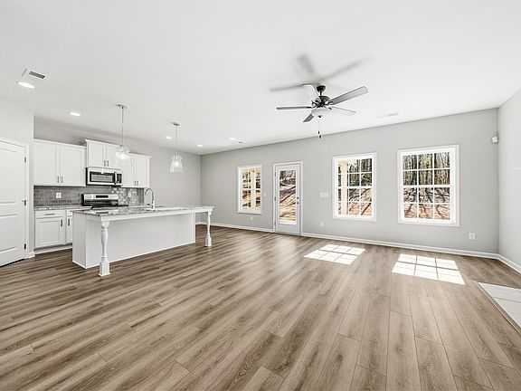 4th image of 112 Lee Road 2237