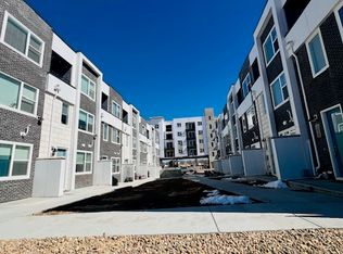 334 N Geneva St, Aurora, CO 80010