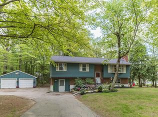 2 Birch Dr, Hampton Falls, NH 03844