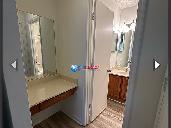 4th image of 5616 Woodmont Blvd