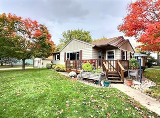 936 Taft Ave, Oshkosh, WI 54902