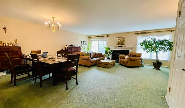 51 Briarwood Ct