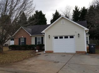 430 Braeburn Dr, Winston Salem, NC 27127