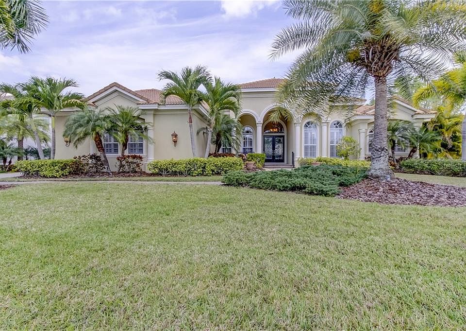 1st image of 325 Cocoplum Ct
