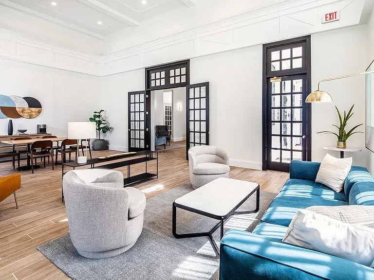 Resident lounge