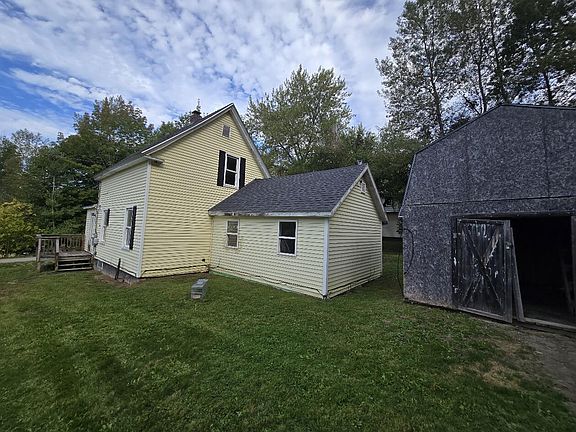 3rd image of 111 Prospect Street