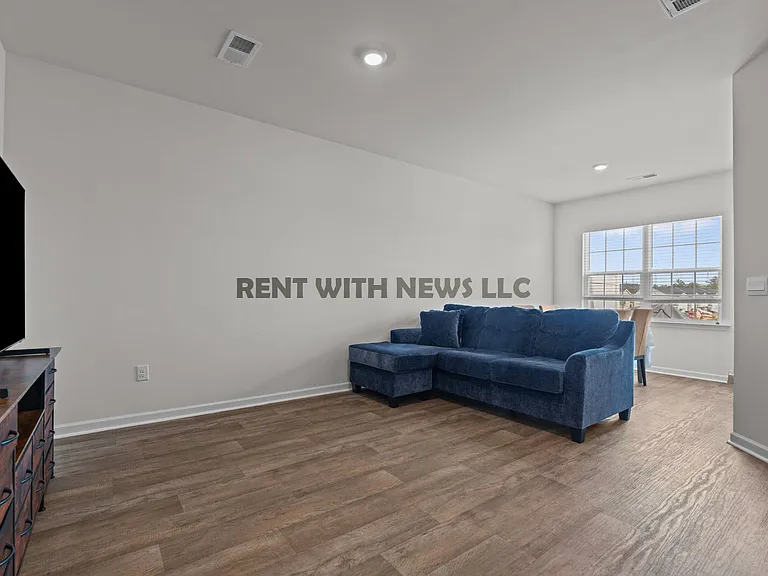 111 Starlight St — Photo 7