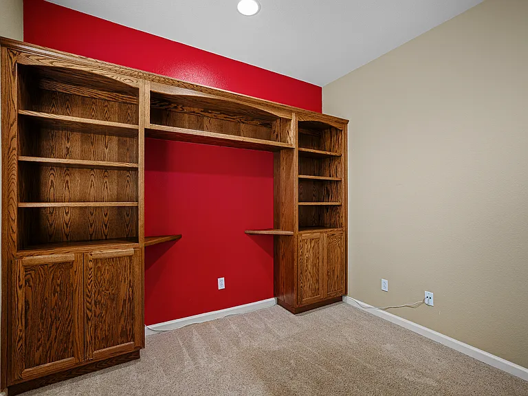 729 Copperfield Ct — Photo 16