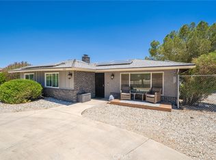 10147 Primrose Ave, Hesperia, CA 92345