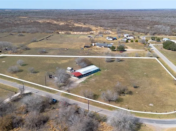 21564 County Road 1718, Mathis, TX 78368