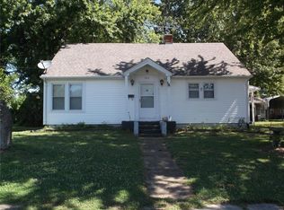 265 Hibbard St, Saint Clair, MO 63077