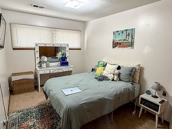 5th image of 4400 S 48th St #4412