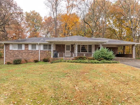 6120 Hiram Lithia Springs Rd SW, Marietta, GA 30106