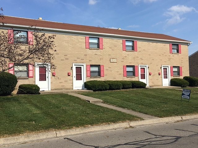 1st image of 1520 Bradshire Dr APT B