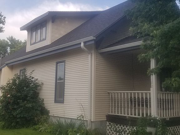 4th image of 428 N Blackburn Ave