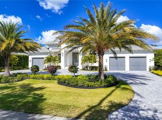 375 Bow Line Dr, Naples, FL 34103