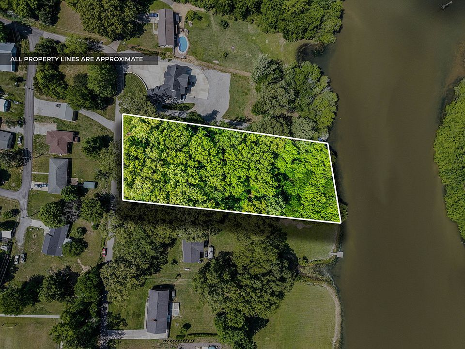 1st image of 0 Lakeview Dr