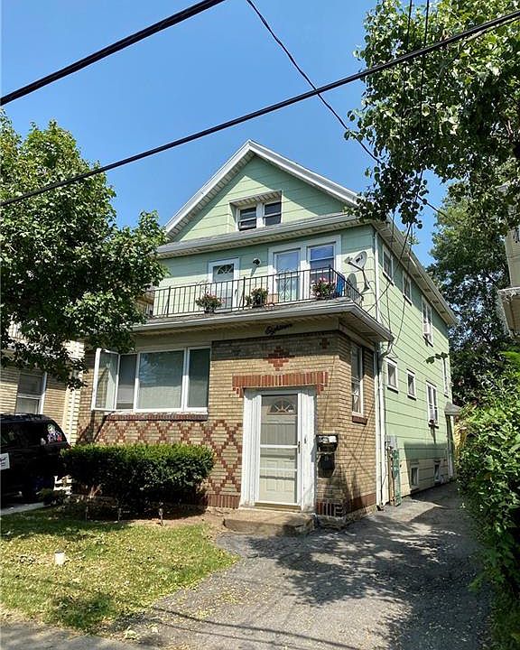 1st image of 18 Blum Ave