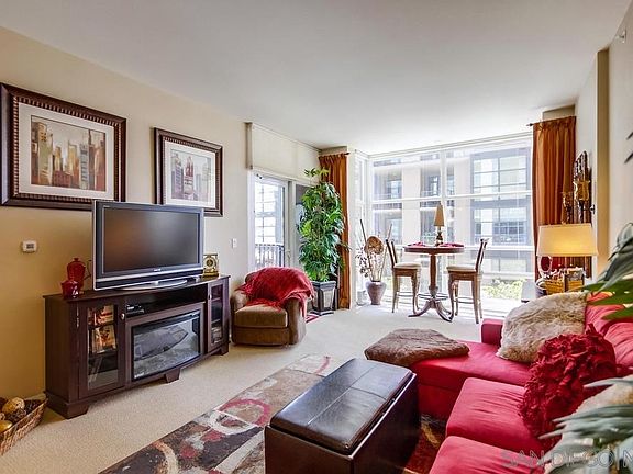 3rd image of 530 K St Unit 419