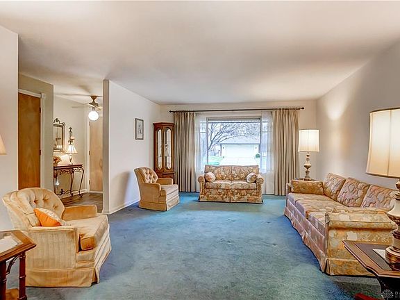 5th image of 4401 Fernbrook St