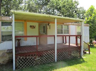 55 Crows Nest Cir, Pointblank, TX 77364