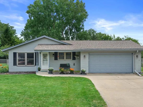 307 N 7th STREET, Waterford, WI 53185