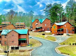 838 String Run Way LOT 27, Pigeon Forge, TN 37863