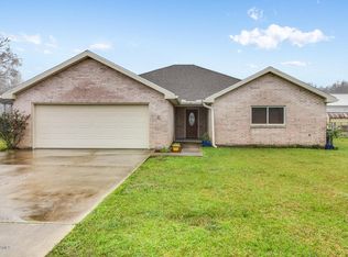 215 Hunt Club Rd, Lafayette, LA 70507