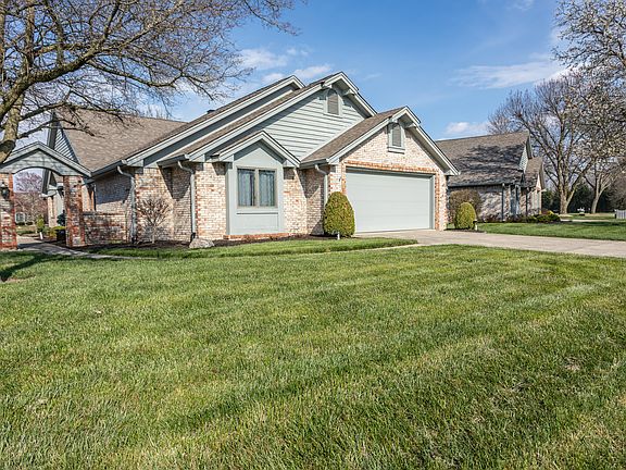 4th image of 2412 Mimosa Ln