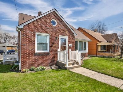 1709 Eggert Rd, Eggertsville, NY, 14226