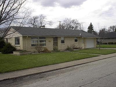 2nd image of 508 Ottoson St