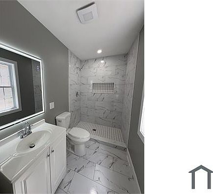 1st image of 136 Old St