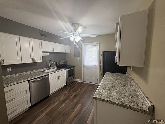 3rd image of 548 77th St