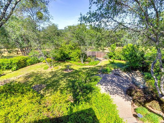 3rd image of 1940 Vista Del Lago