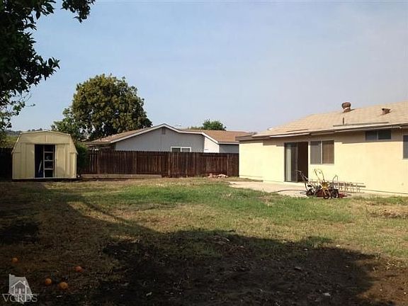 3rd image of 805 N Calle Circulo