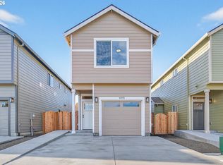 9273 E Burnside St, Portland, OR 97216