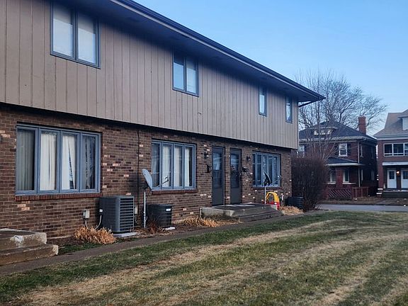 2nd image of 1014 N Church St #2