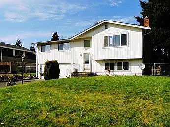 3rd image of 4621 222nd Street Ct E