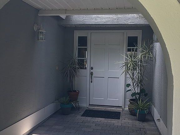 2nd image of 9115 N Bay Blvd