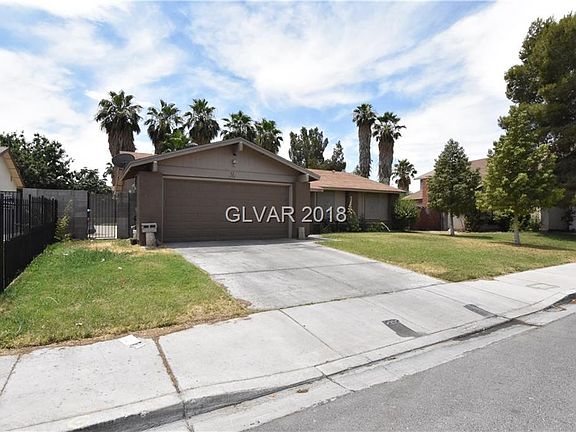 2nd image of 5503 Blackthorn Dr