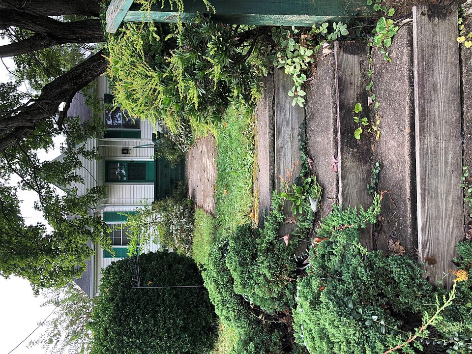 1st image of 537 Jefferson Ave