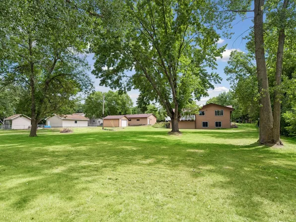 760 Shady Ln, Big Lake, MN 55309