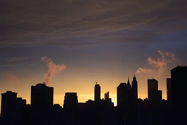 Rented by SERHANT. | media 13