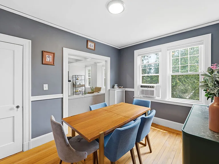 585 Franklin St #6 — Photo 10