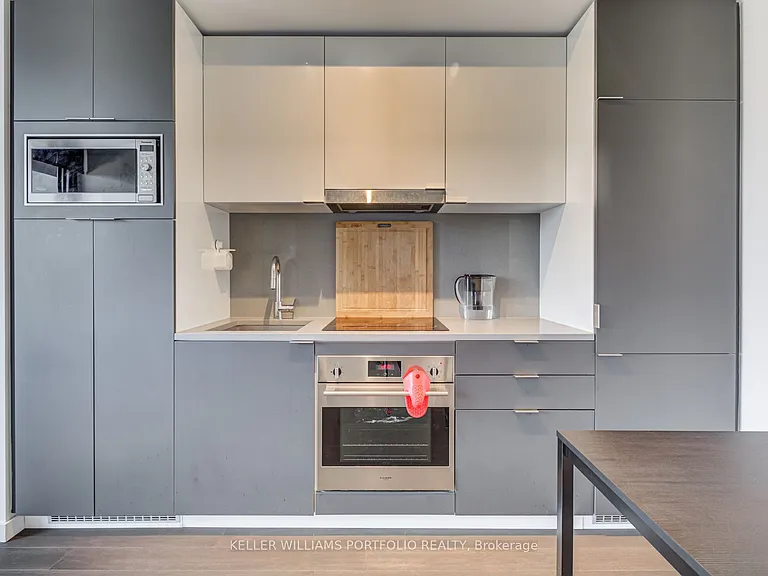 170 Bayview Ave #514 — Photo 9
