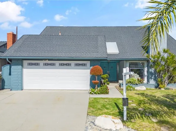 5315 Hanover Dr, Cypress, CA 90630