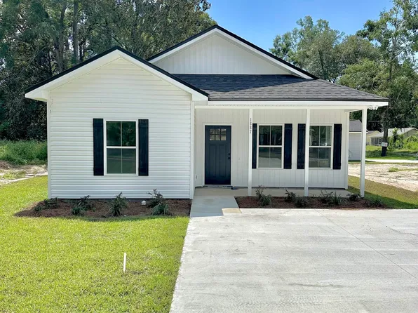 1687 Dr Martin Luther King Jr Memorial Rd, Crawfordville, FL 32327