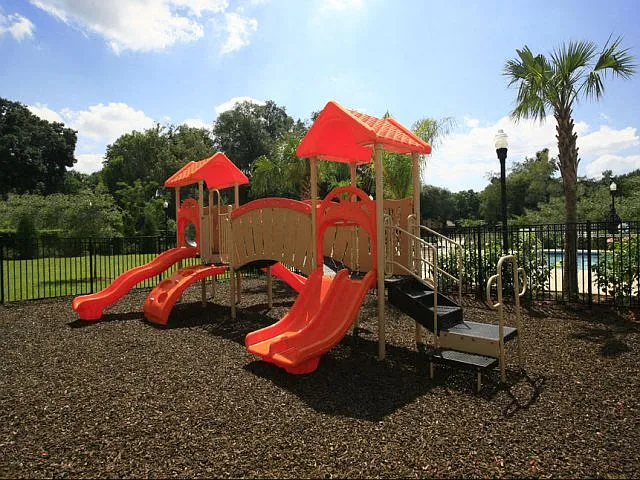 Summerlin Oaks Apartments — Photo 4